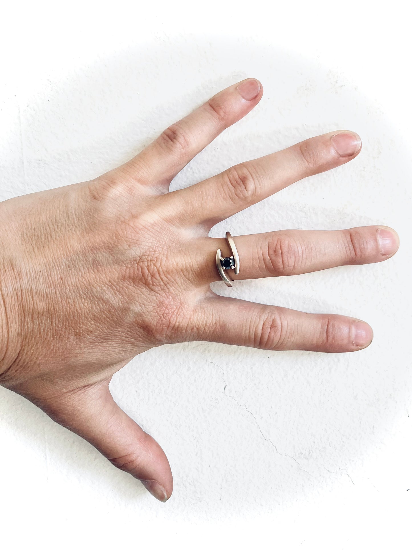 Hug Ring