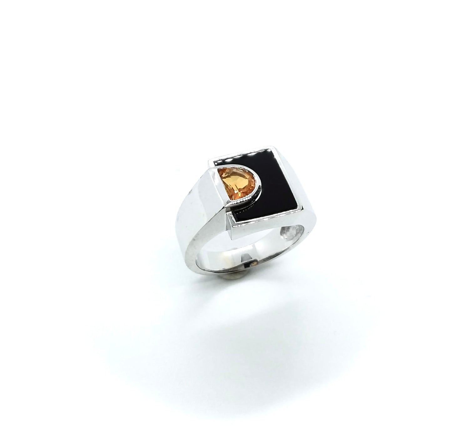 The Geometric Ring •White Gold